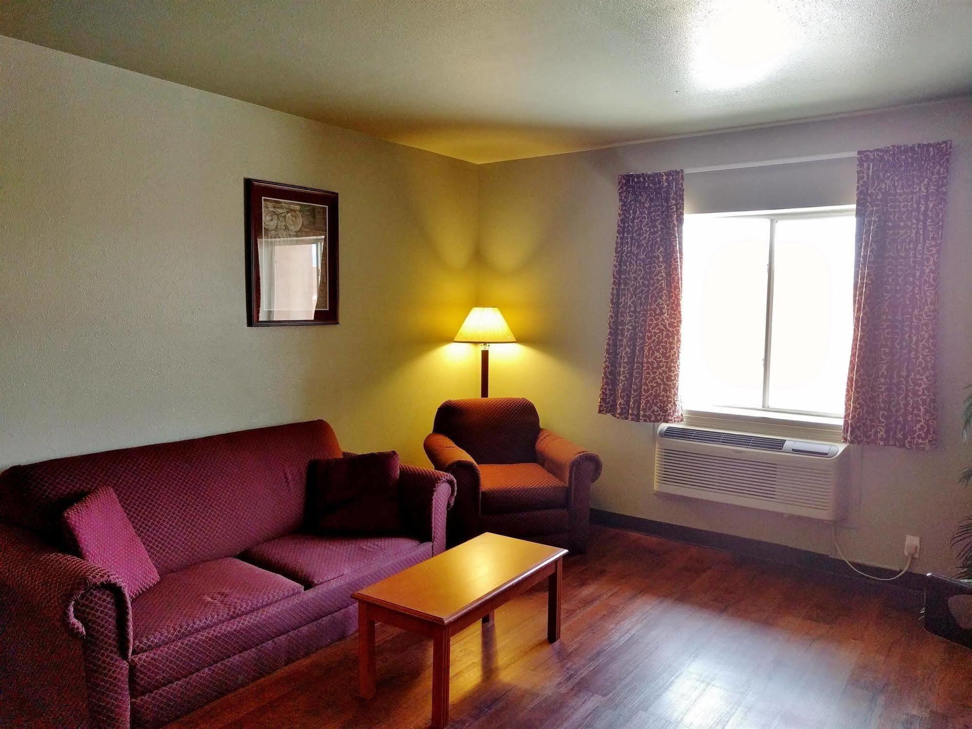 America'S Best Value Inn & Suites Гэллап Экстерьер фото